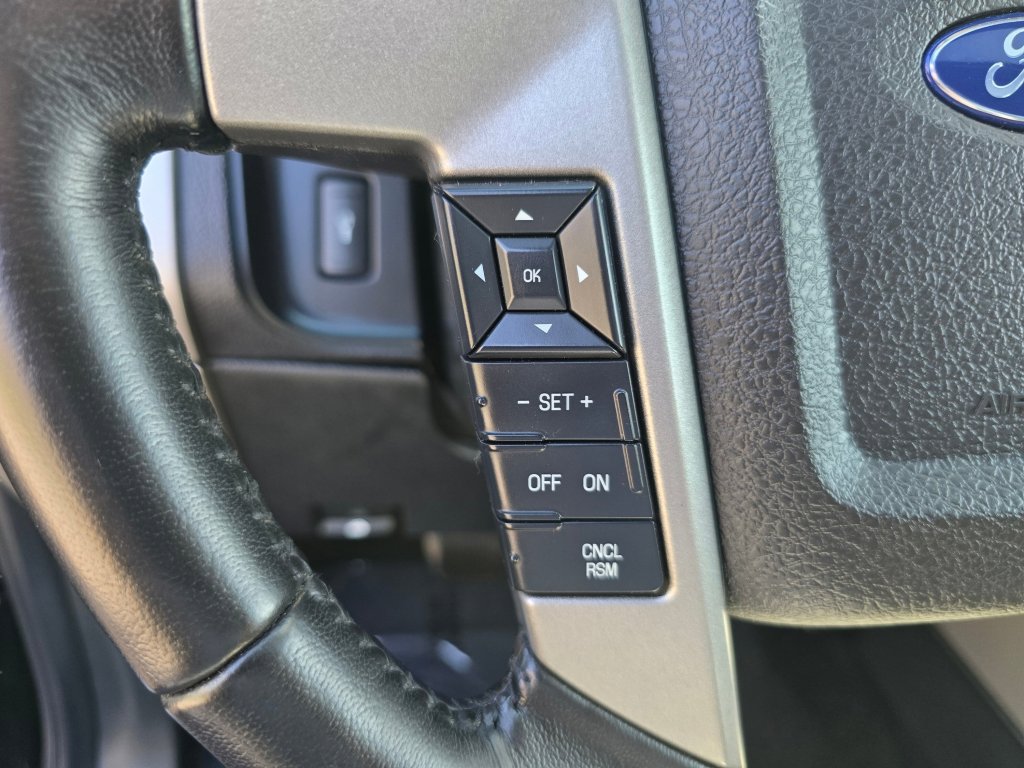 Used 2017 Ford Expedition Limited AWD/4WD image 7