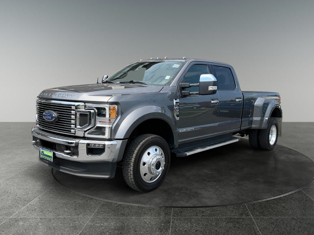 Used 2022 Ford F450 Lariat w/ Lariat Ultimate Package AWD/4WD image 3