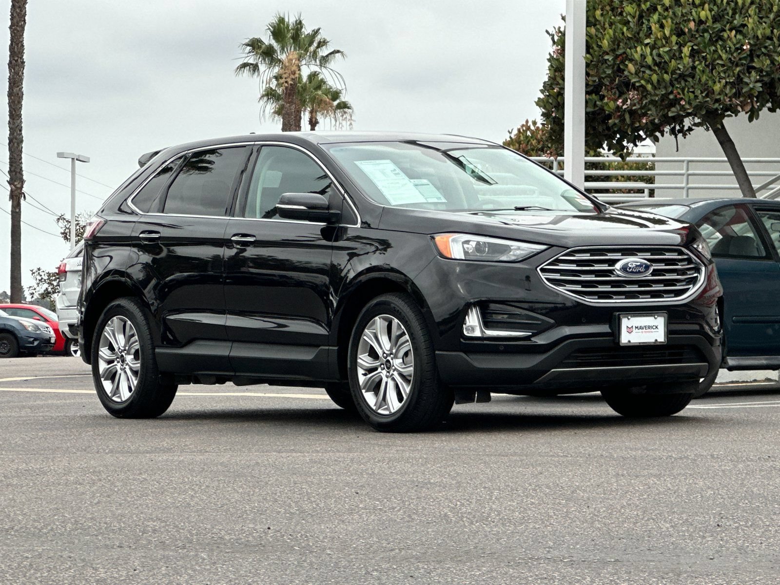 Used 2024 Ford Edge Titanium AWD/4WD image 8
