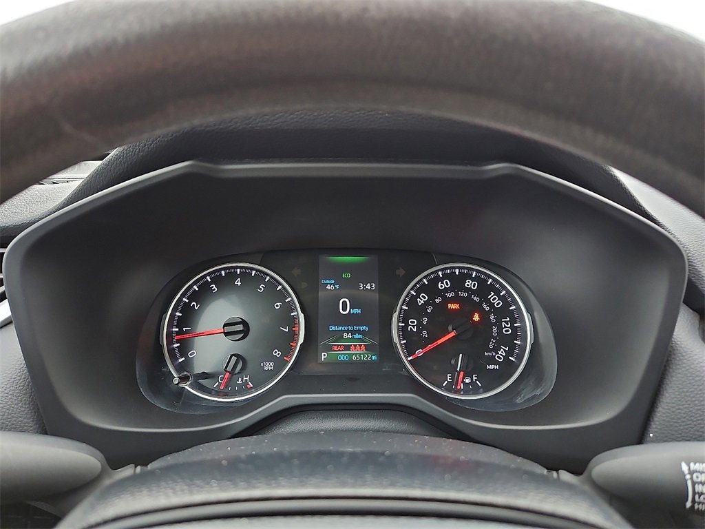 Used 2021 Toyota RAV4 LE image 26