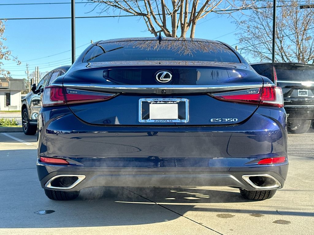 New 2025 Lexus ES 350 Ultra Luxury image 7