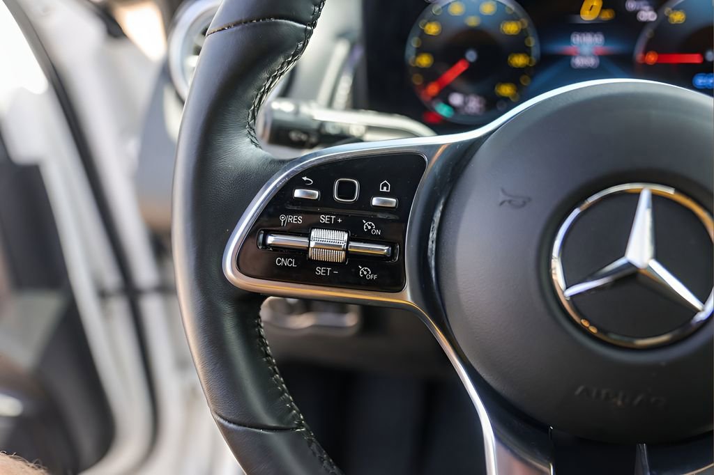 Used 2023 Mercedes-Benz EQB 350 4MATIC SUV image 14