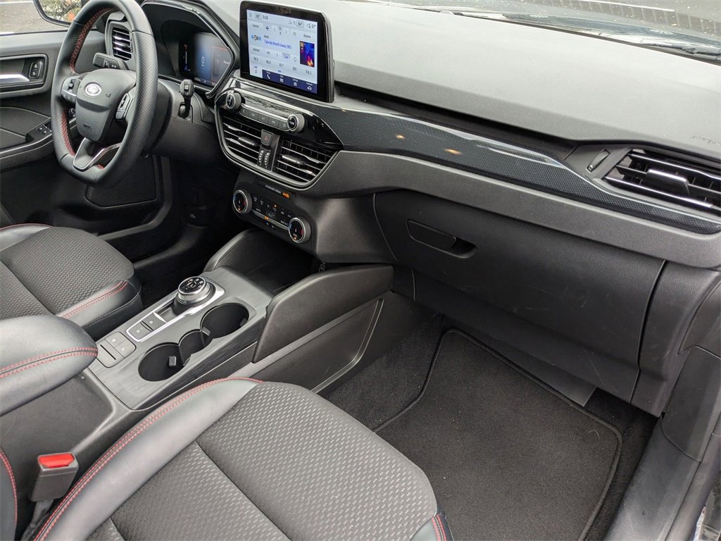 Used 2025 Ford Escape ST-Line image 36