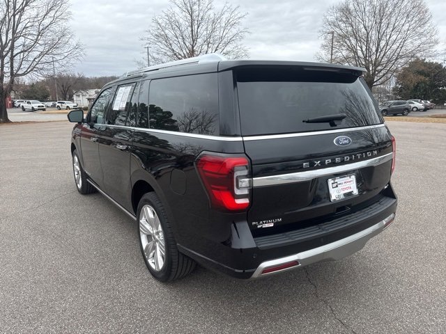 Used 2022 Ford Expedition Max Platinum image 3