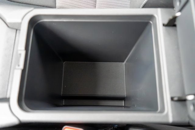Used 2025 Nissan Sentra SV w/ All-Weather Package FWD image 31