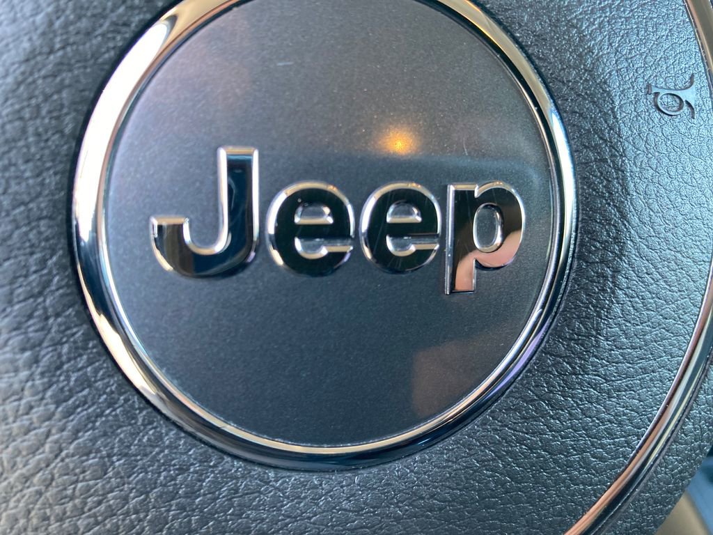 Used 2015 Jeep Patriot Latitude image 26