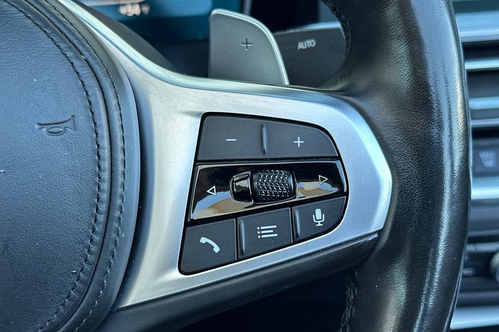 Used 2023 BMW M440i Convertible w/ Premium Package image 27