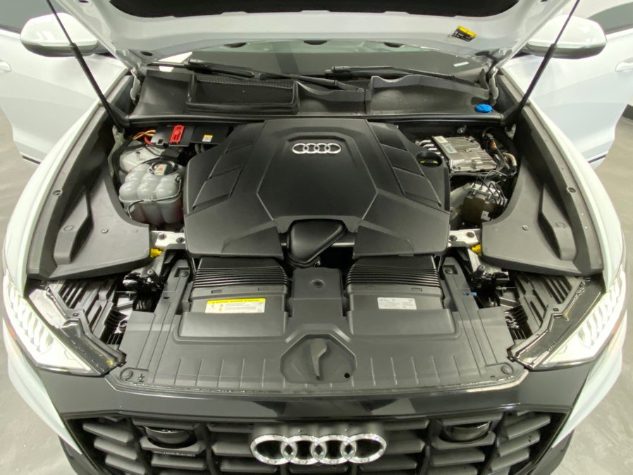 Used 2019 Audi Q8 Prestige AWD/4WD image 49