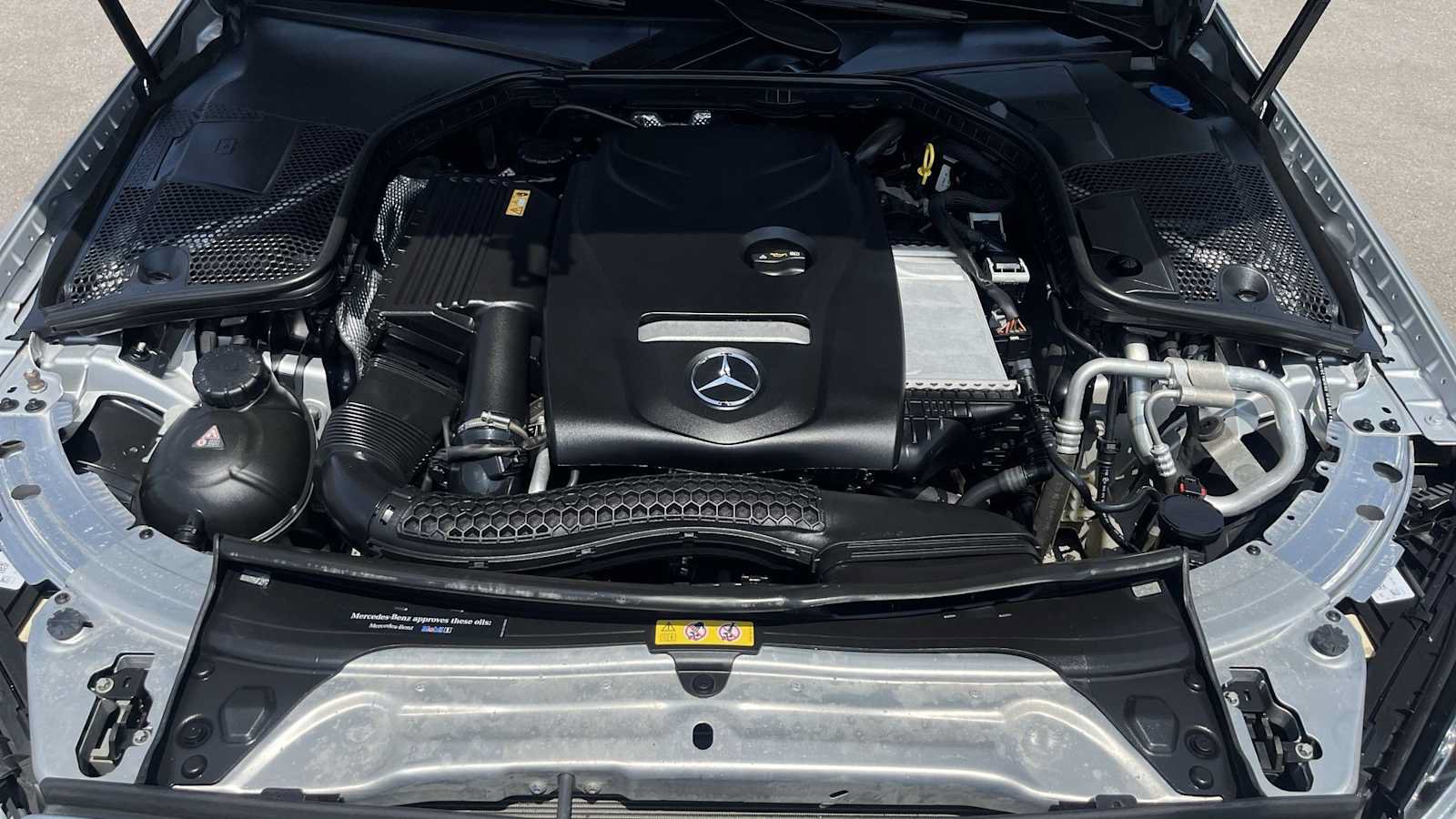 Used 2017 Mercedes-Benz C 300 4MATIC Sedan image 24