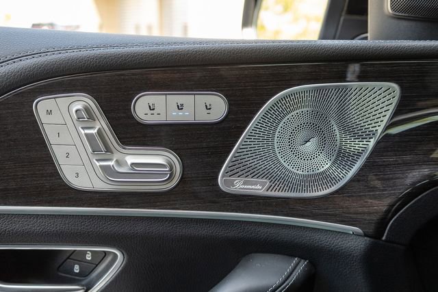 Used 2021 Mercedes-Benz GLS 580 4MATIC image 12