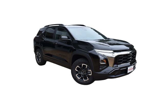 New 2026 Chevrolet Equinox ACTIV image 2