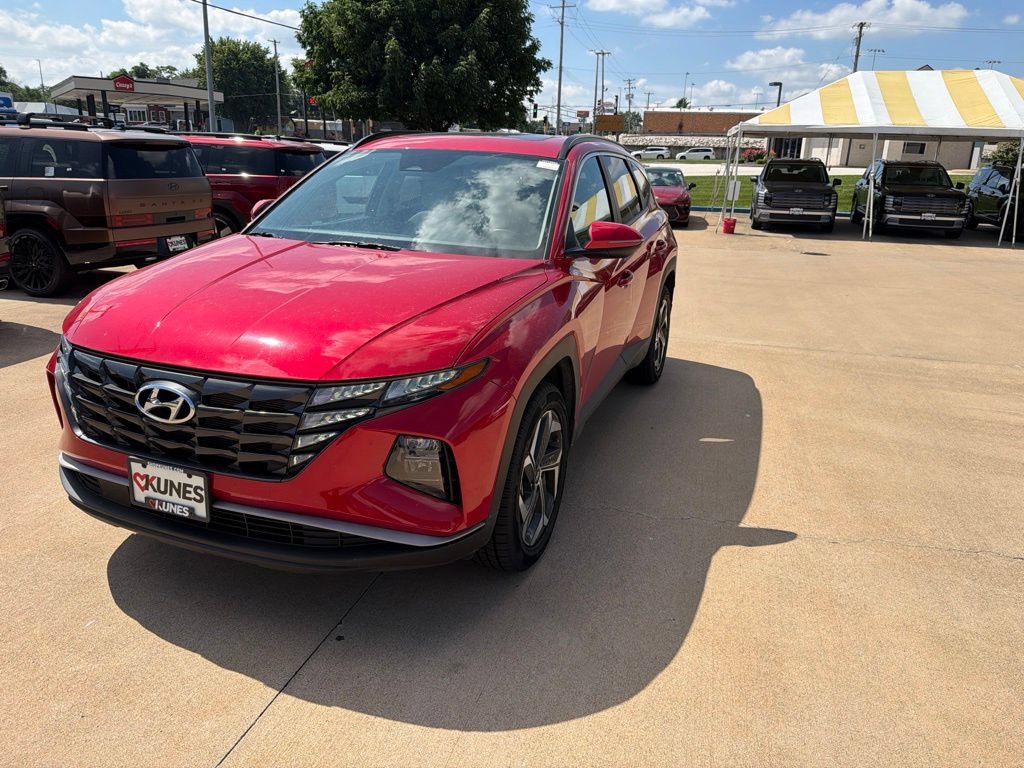 Used 2023 Hyundai Tucson SEL w/ Convenience Package AWD/4WD image 5