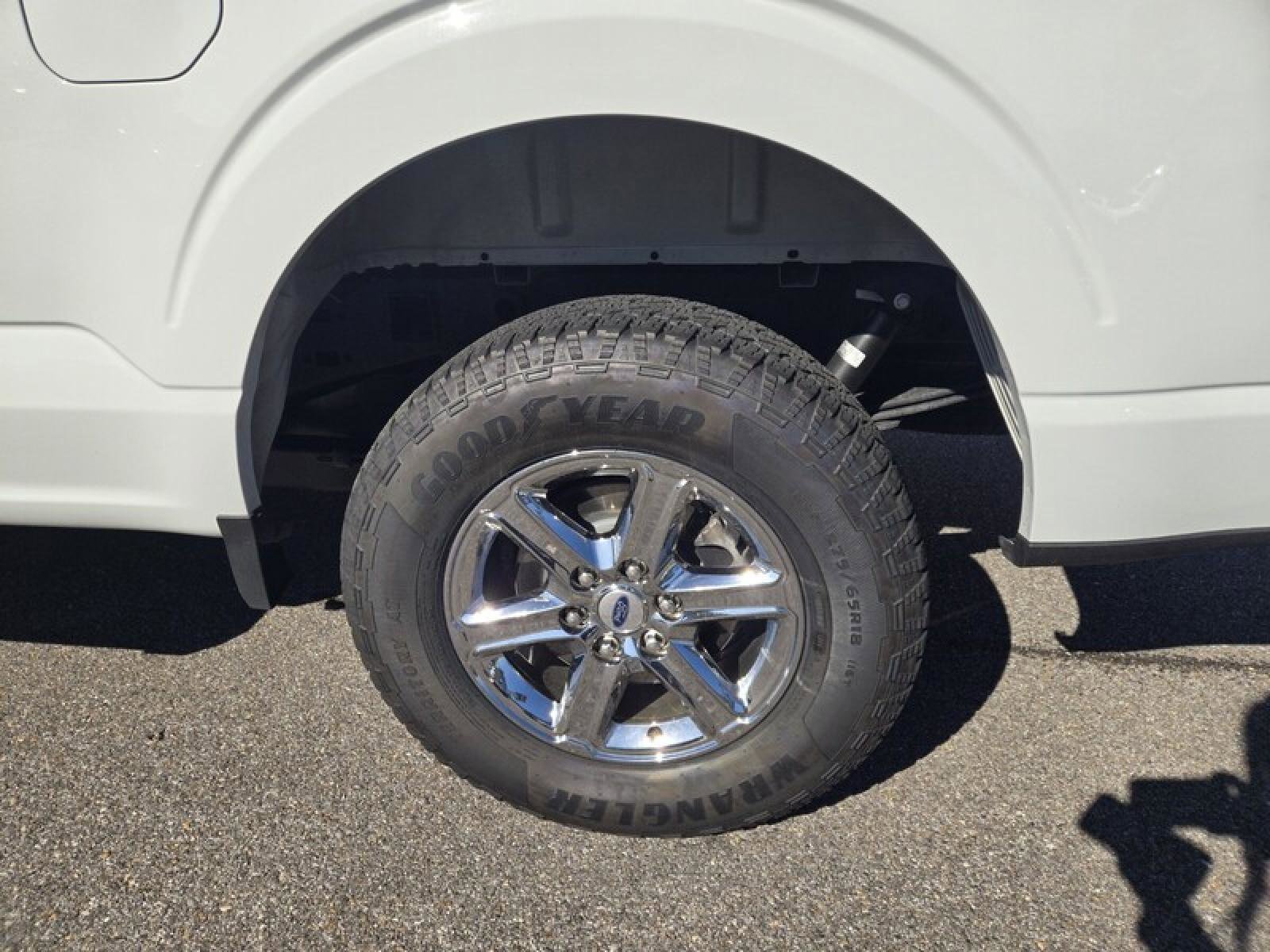 Used 2024 Ford F150 XLT w/ Mobile Office Package image 7