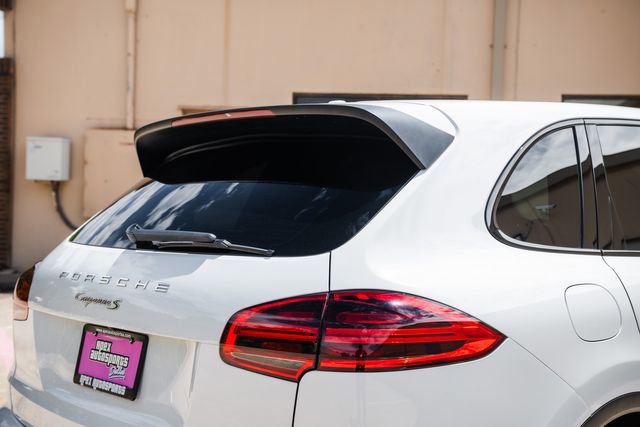 Used 2015 Porsche Cayenne S AWD/4WD image 29