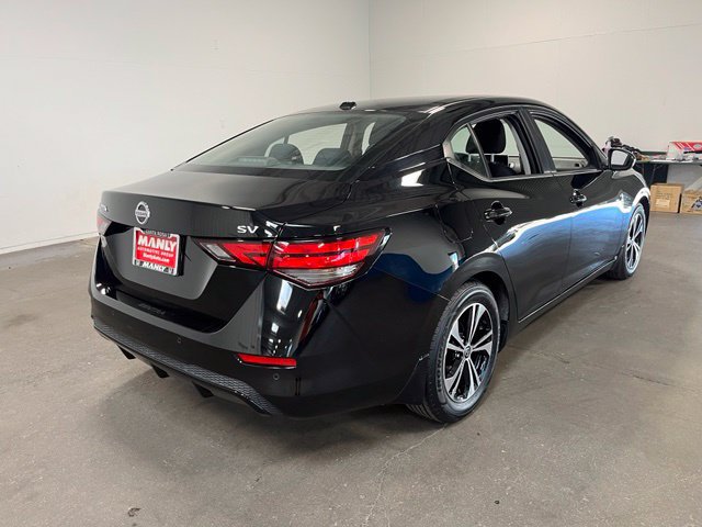 Used 2022 Nissan Sentra SV FWD image 3