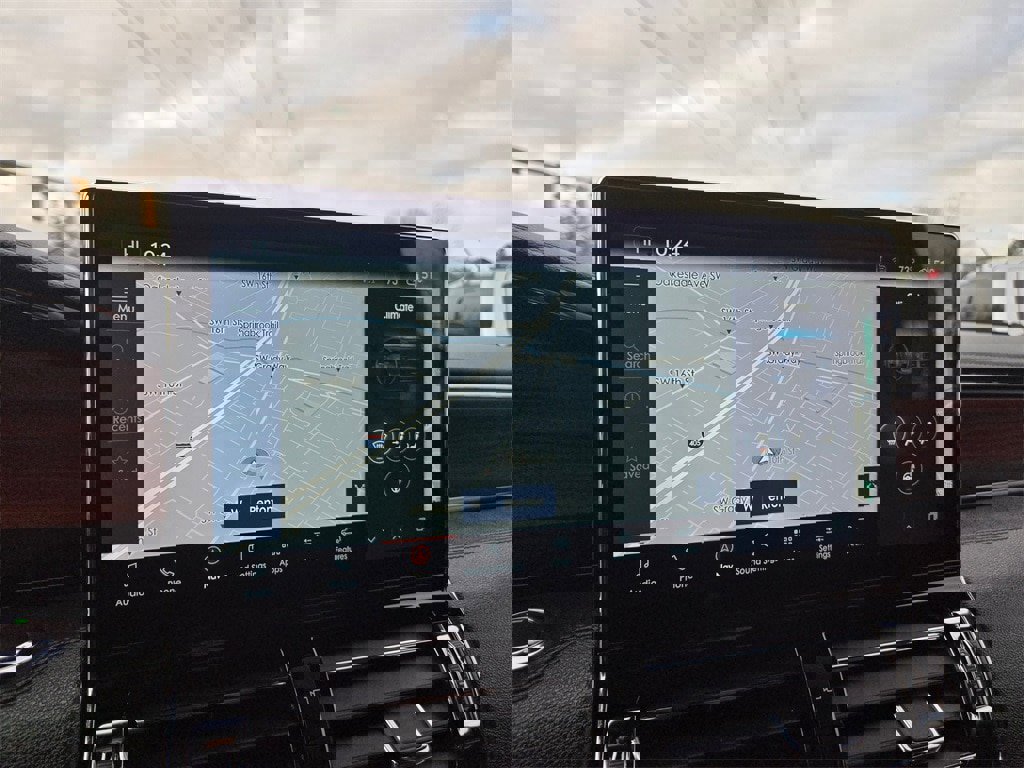 Used 2024 Lincoln Navigator L Premiere image 15