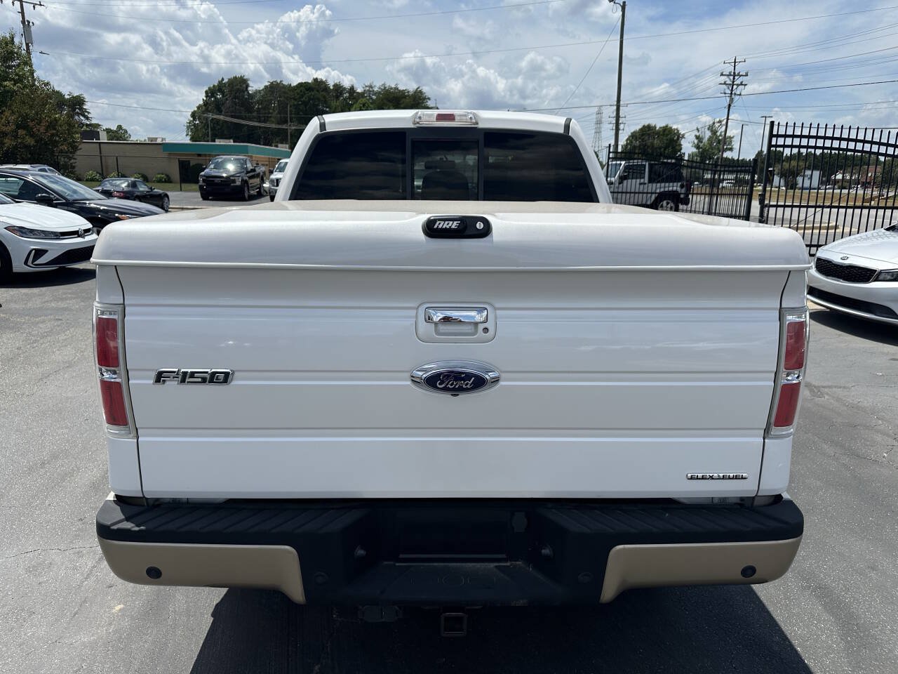 Used 2011 Ford F150 Lariat w/ Lariat Chrome Pkg RWD image 6