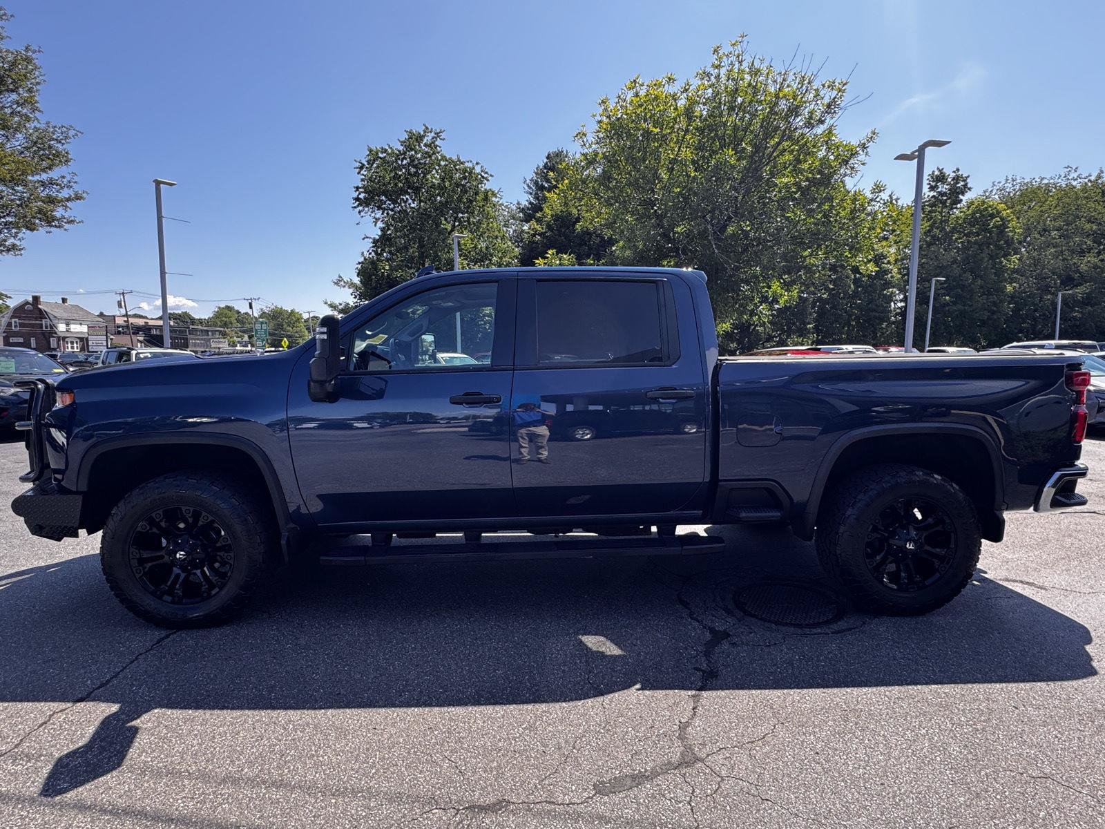 Used 2021 Chevrolet Silverado 2500 LTZ w/ LTZ Premium Package AWD/4WD image 4