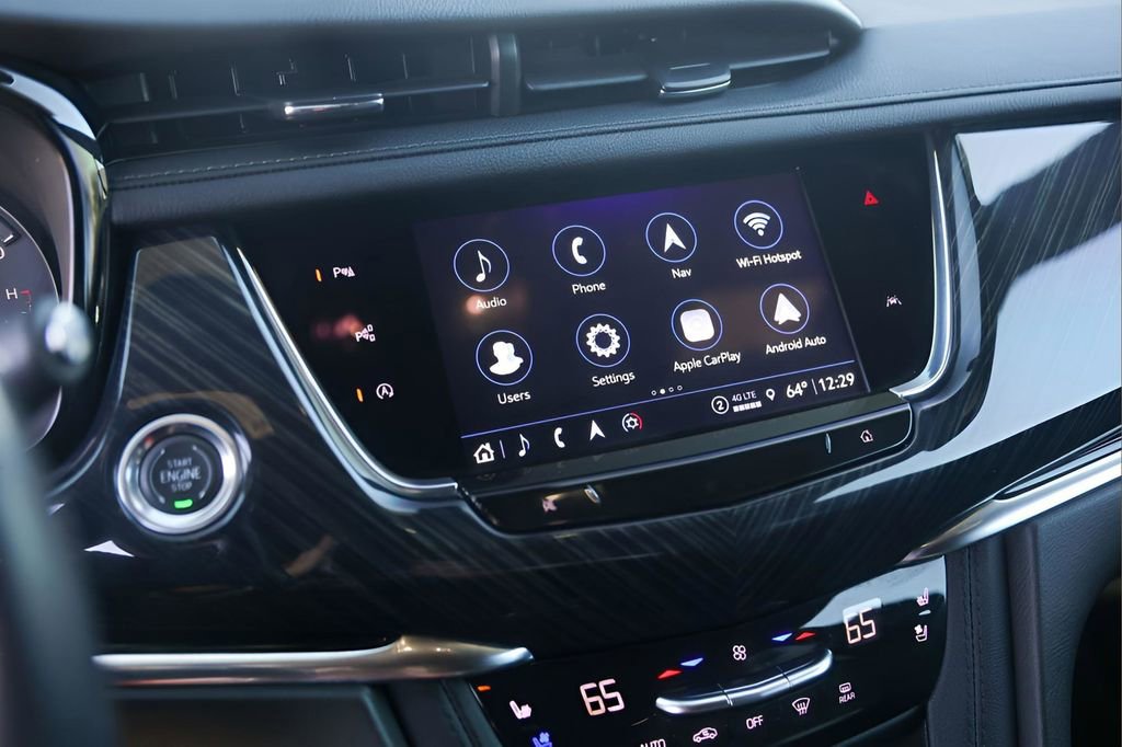 Certified 2023 Cadillac XT6 Premium Luxury w/ Technology Package image 16