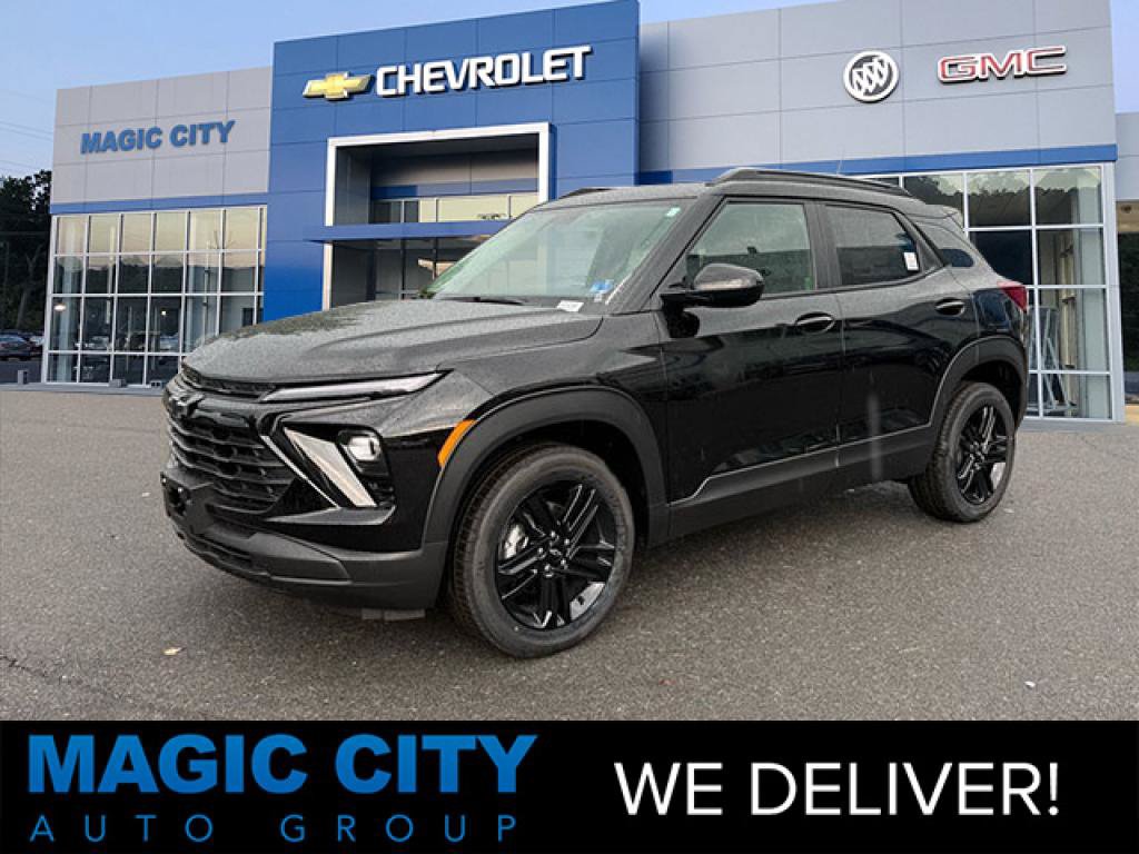 New 2026 Chevrolet TrailBlazer LT w/ Midnight Edition AWD/4WD image 1