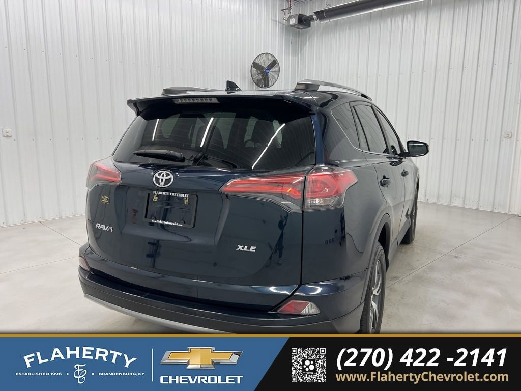 Used 2017 Toyota RAV4 XLE video 3