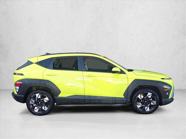 Used 2025 Hyundai Kona SEL image 4