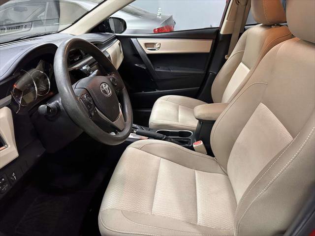 Used 2015 Toyota Corolla LE FWD image 14