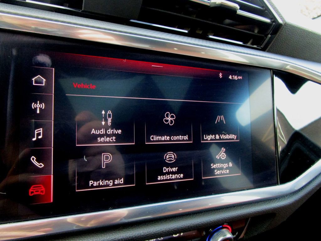 Used 2021 Audi Q3 2.0T Premium w/ Convenience Package image 3