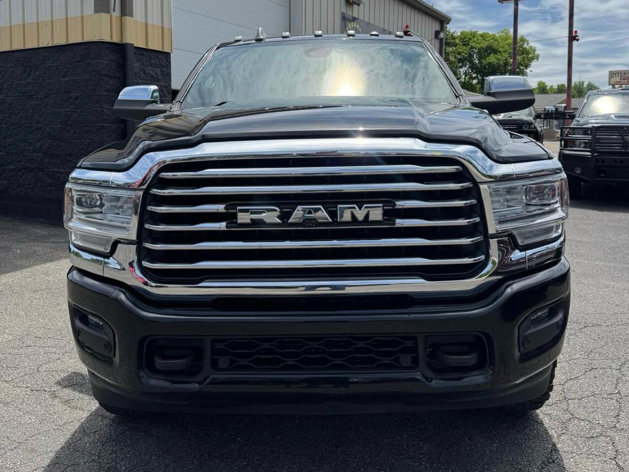 Used 2020 RAM 3500 Limited AWD/4WD image 8