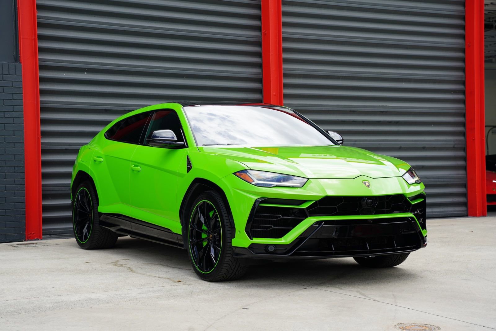 Used 2022 Lamborghini Urus image 7