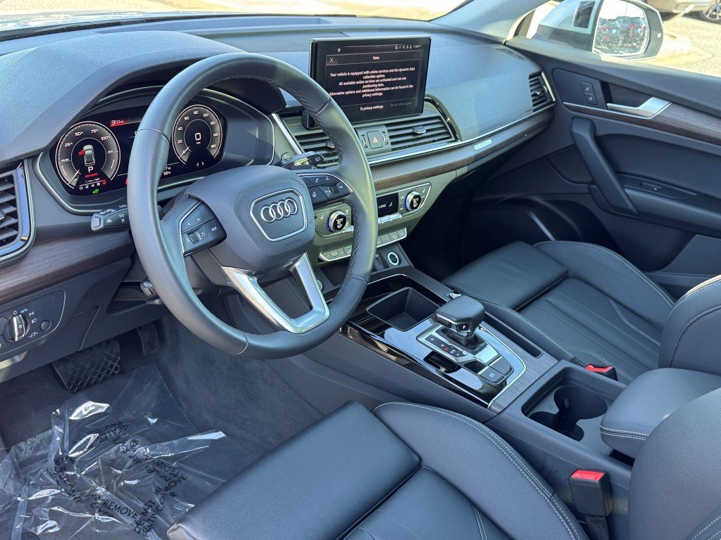 Certified 2024 Audi Q5 e Premium w/ Convenience Package image 25
