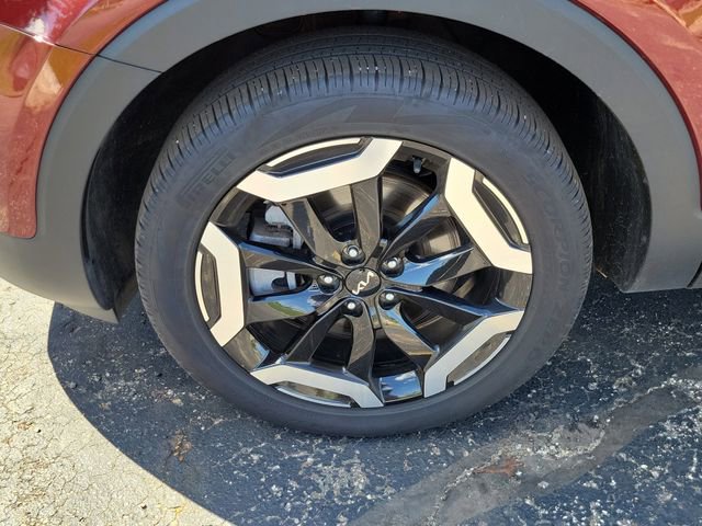 Used 2024 Kia Telluride S w/ S Sunroof Package image 6