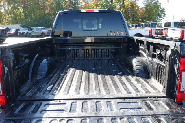 Used 2022 Ford F350 Lariat w/ Lariat Ultimate Package AWD/4WD image 11