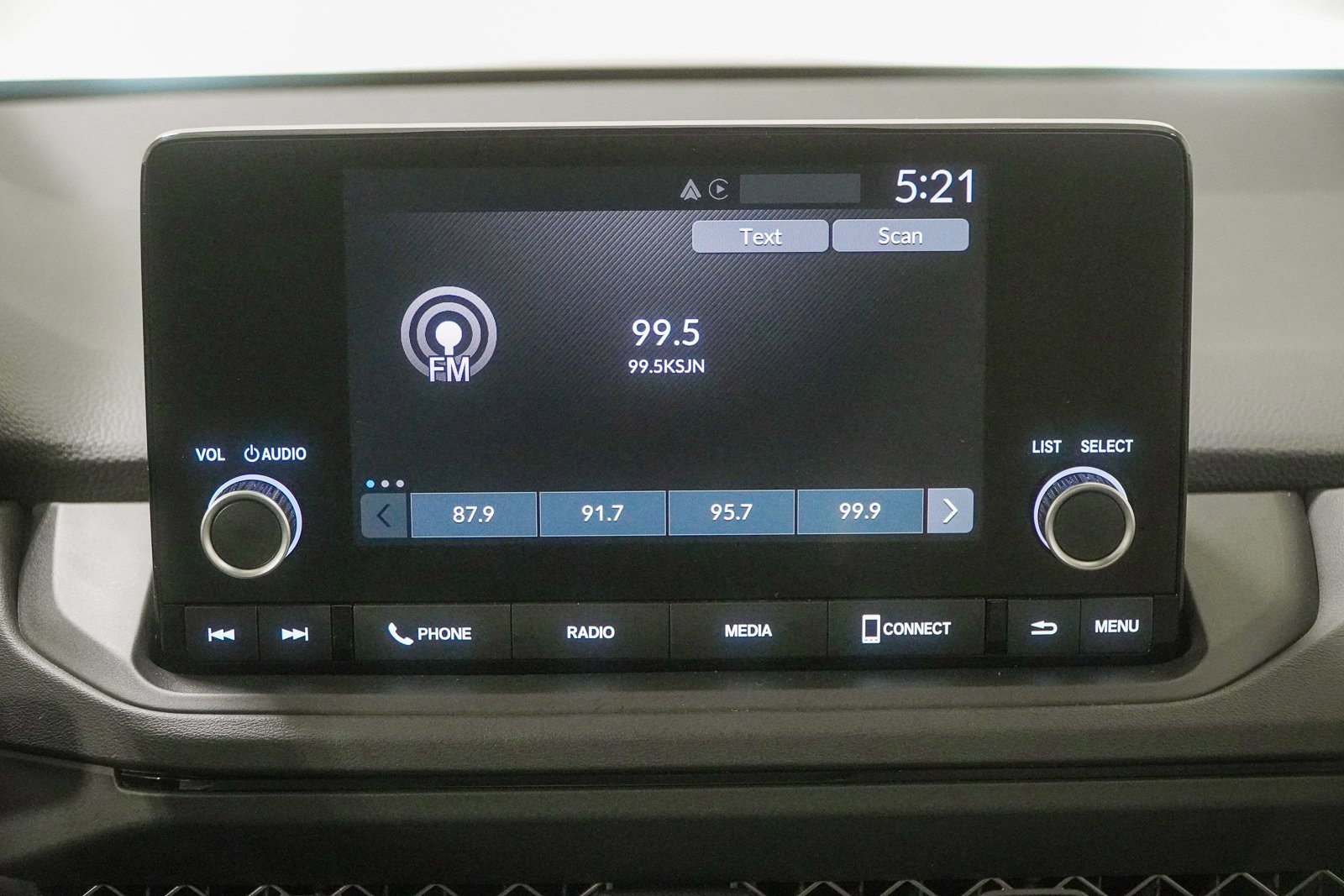 Certified 2025 Honda Accord SE image 26