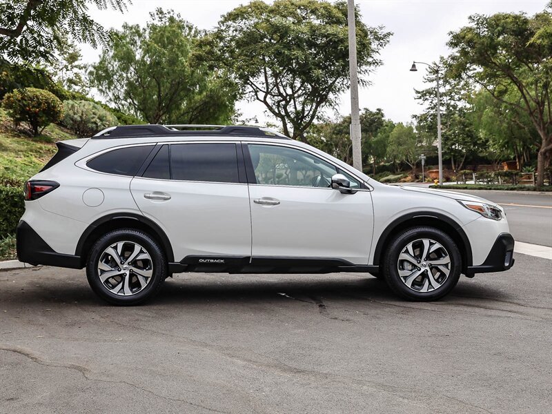 Used 2022 Subaru Outback Touring XT AWD/4WD image 6