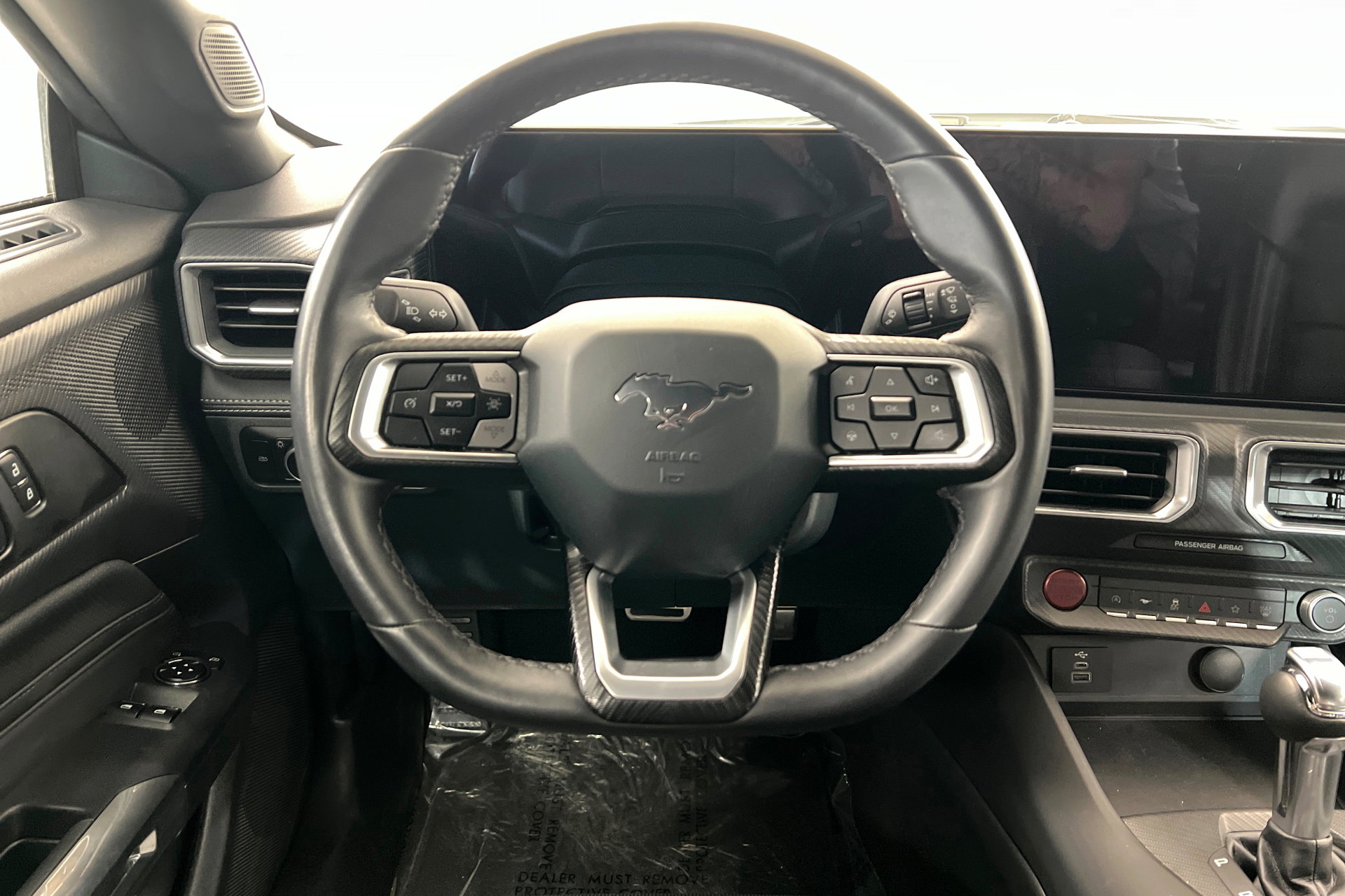 Used 2025 Ford Mustang Premium image 13