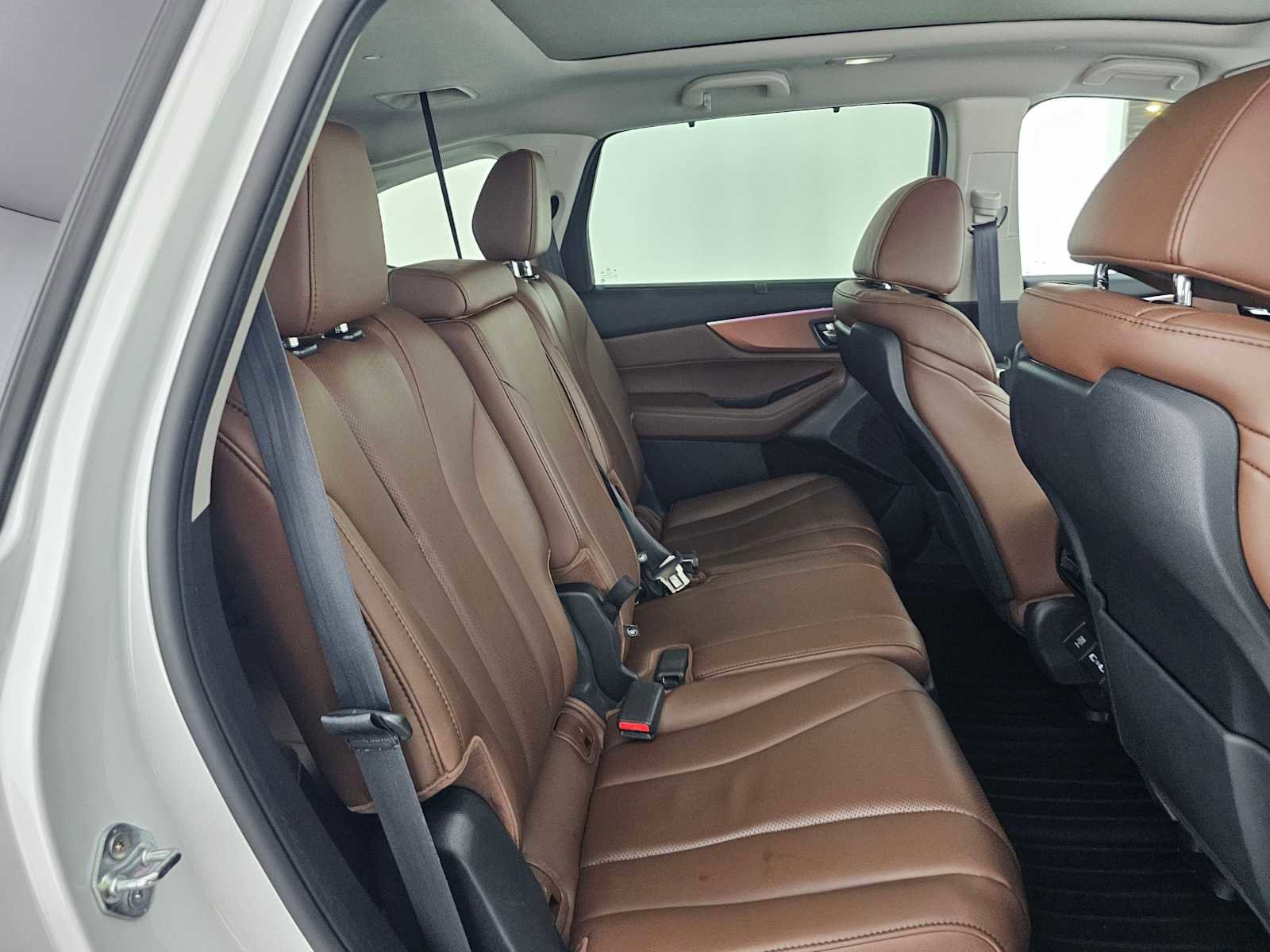 Used 2023 Acura MDX FWD w/ Technology Package image 12