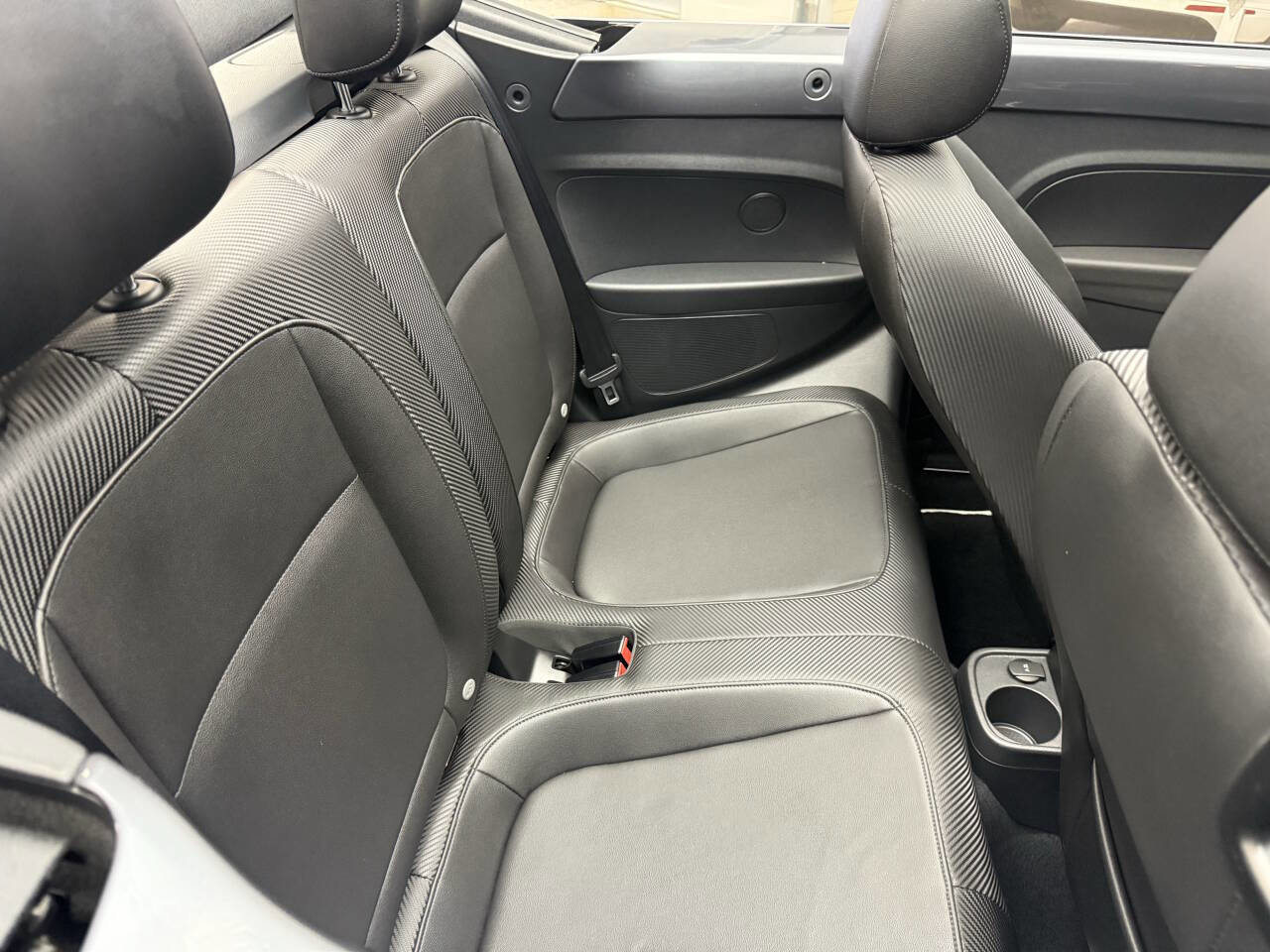 Used 2014 Volkswagen Beetle 2.5 image 21