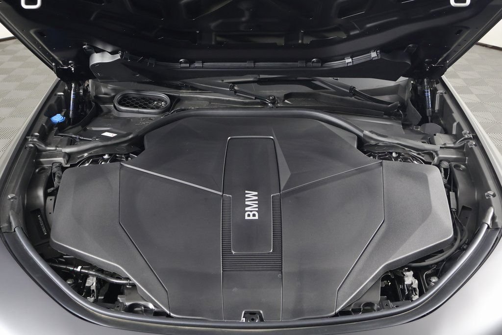 New 2026 BMW i7 eDrive50 w/ M Sport Package RWD image 9