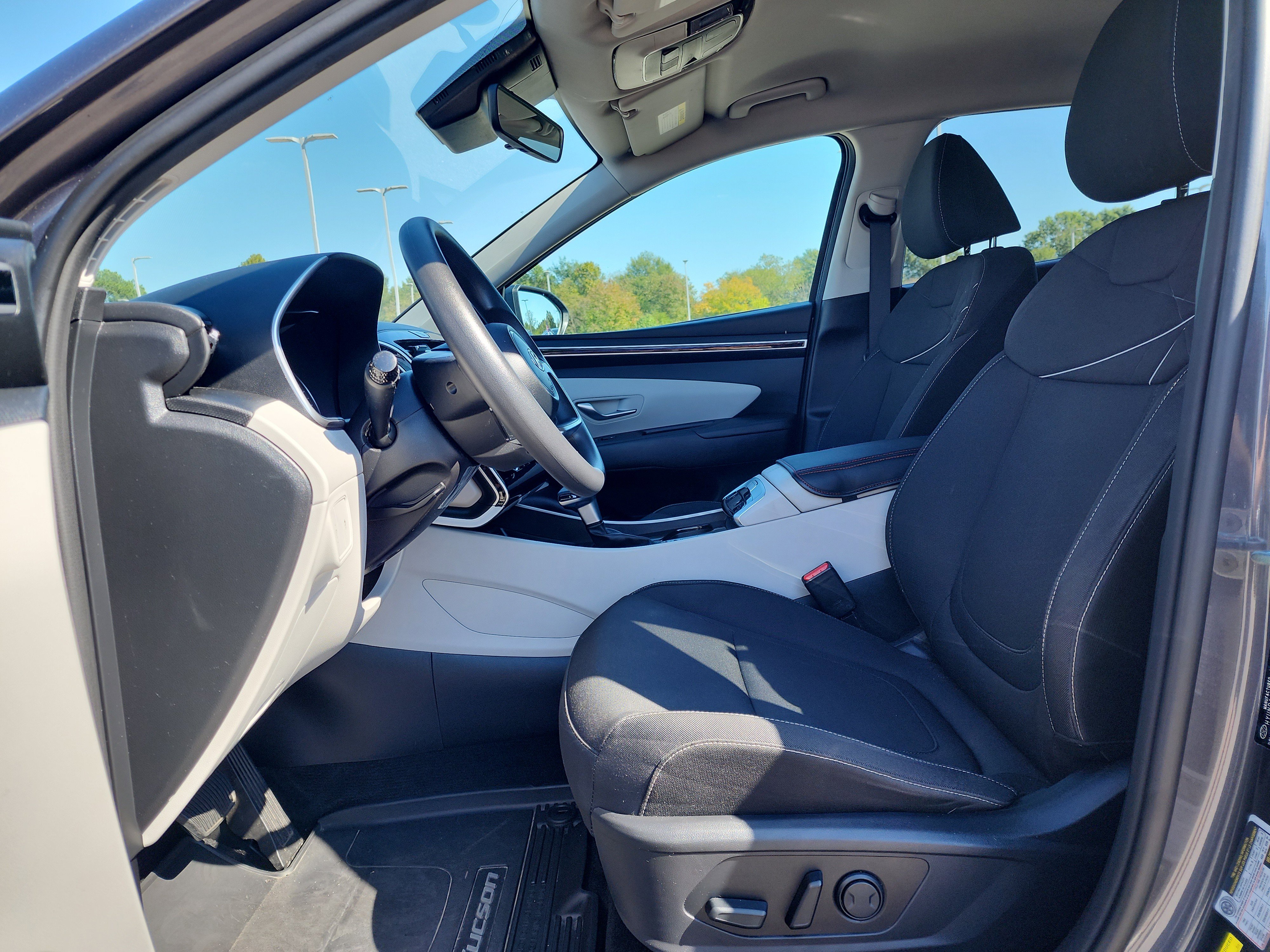 Used 2022 Hyundai Tucson SEL image 10