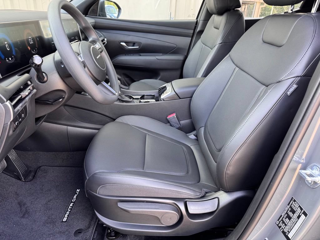 New 2027 Hyundai Santa Cruz SE FWD image 6