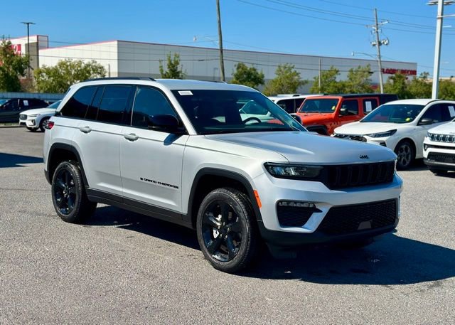 New 2025 Jeep Grand Cherokee Limited