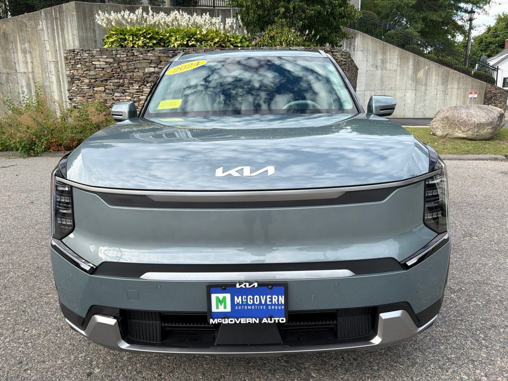 Certified 2024 Kia EV9 Wind AWD/4WD image 10