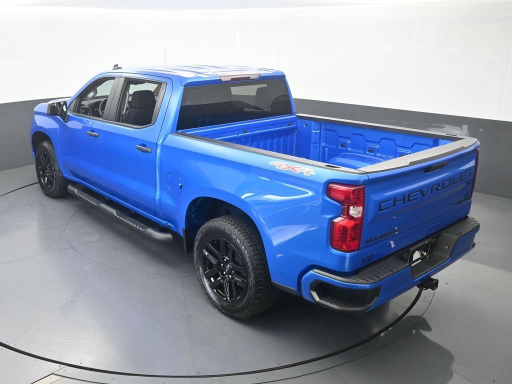 Used 2025 Chevrolet Silverado 1500 Custom w/ Turbomax Blackout Package AWD/4WD image 43