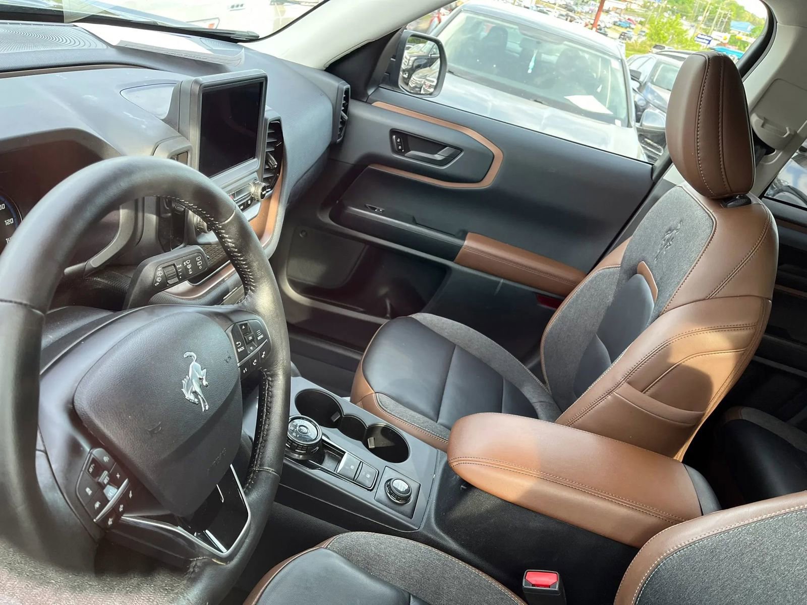 Used 2023 Ford Bronco Sport Outer Banks w/ Tech Package image 9