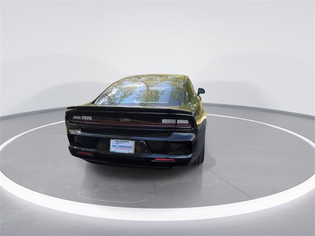 Used 2024 Dodge Charger R/T Scat Pack w/ Plus Group image 7