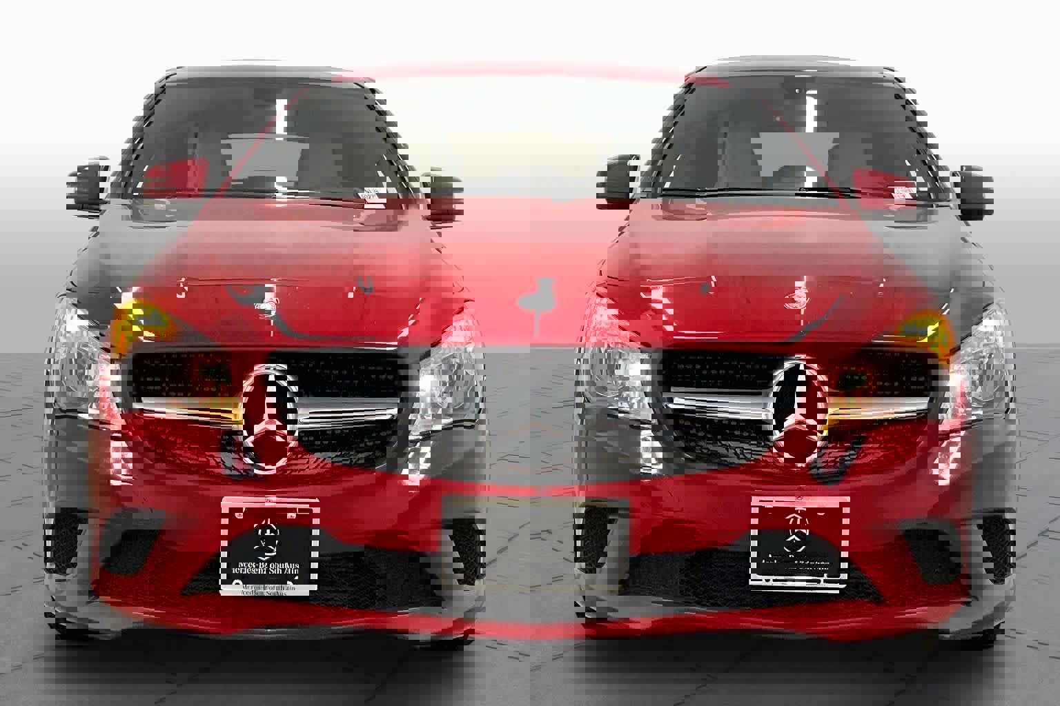 Used 2014 Mercedes-Benz CLA 250 image 3