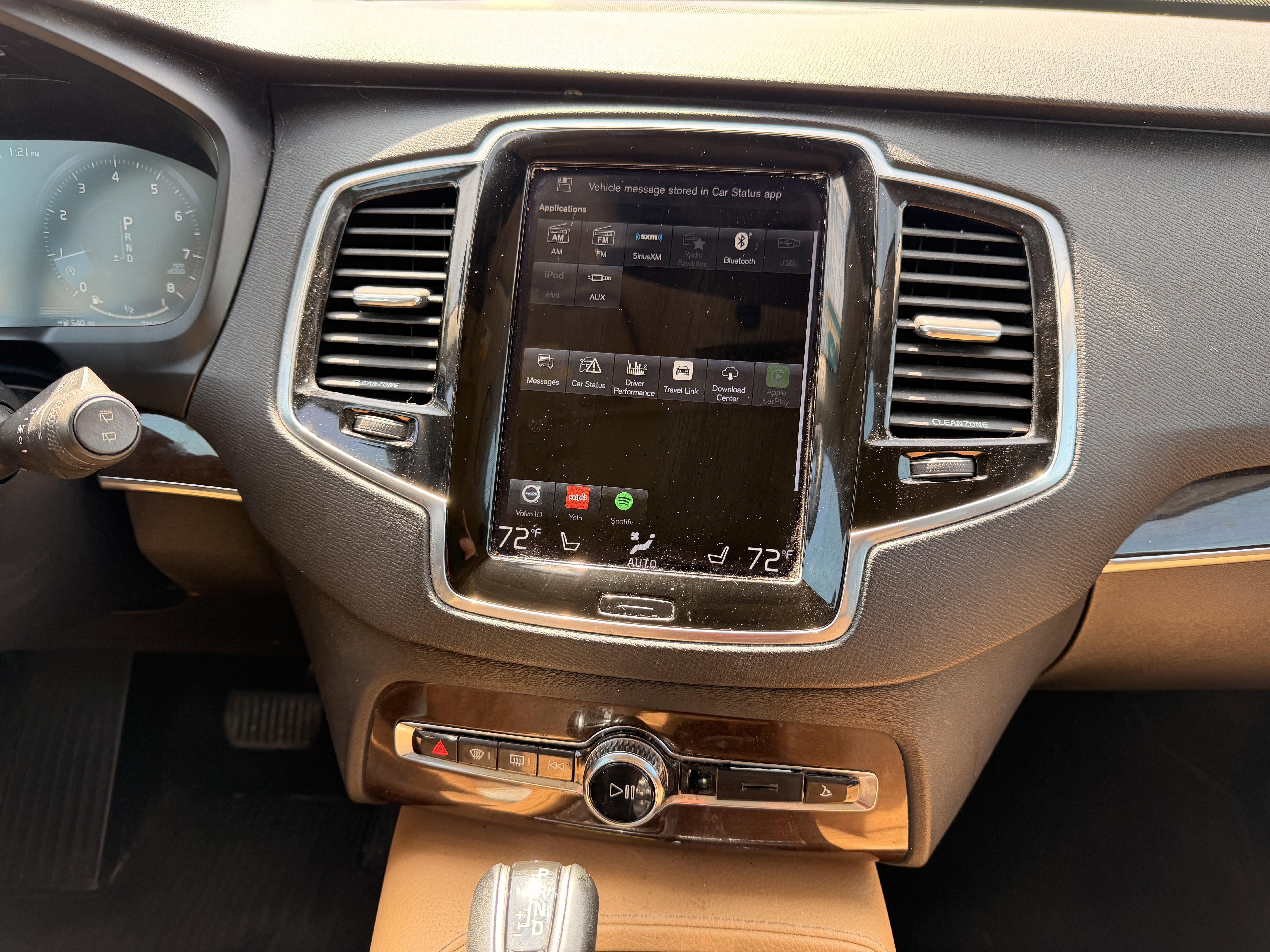 Used 2016 Volvo XC90 T6 Momentum w/ Momentum Plus Package image 19