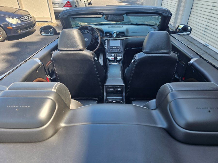 Used 2011 Maserati GranTurismo Convertible RWD image 23