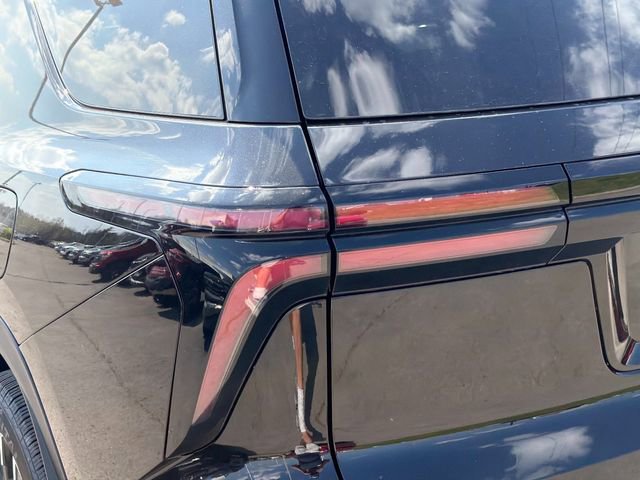 New 2026 Chevrolet Traverse LT image 11